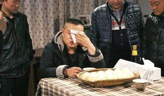 父亲卖瓜吃馒头,卖瓜父亲的自食其力与温馨家庭时光