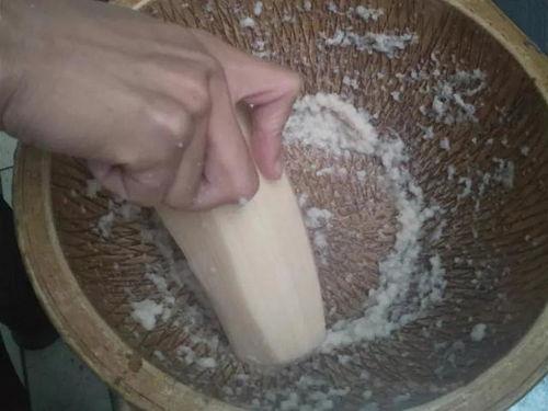 榨油菜妙料怎样看水分,揭秘水分生成奥秘