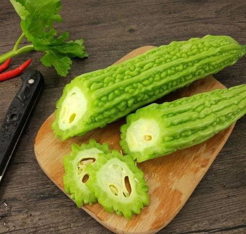 交城吃瓜怎么回事,背后真相与网络热议