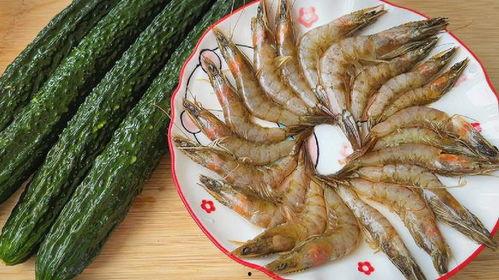 吃瓜吃大虾,吃瓜品大虾，畅享清凉美食时光